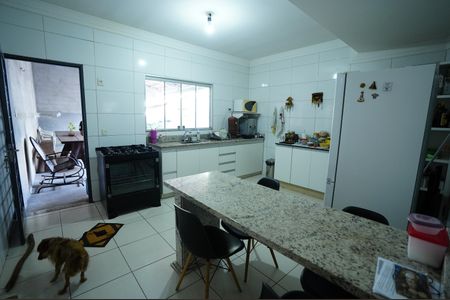 Casa à venda com 134m², 3 quartos e 2 vagas