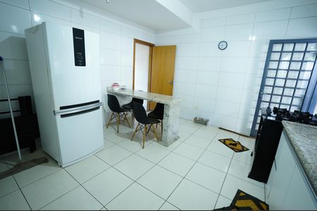 Casa à venda com 134m², 3 quartos e 2 vagas