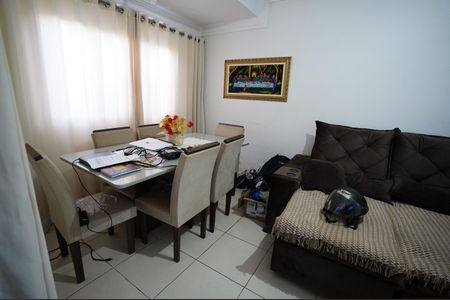 Casa à venda com 3 quartos, 134m² em Setor Leste Universitário, Goiânia