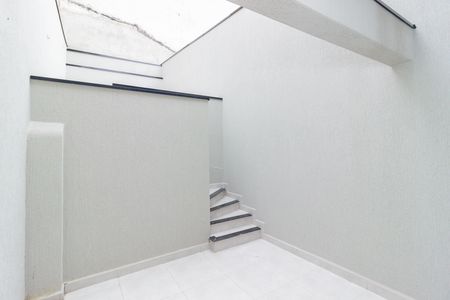 Casa à venda com 108m², 2 quartos e 2 vagas Casa à venda com 108m², 2 quartos e 2 vagasLavanderia