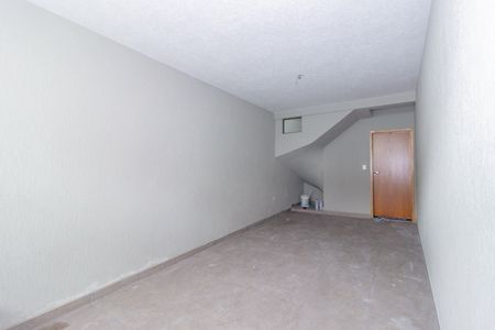 Casa à venda com 108m², 2 quartos e 2 vagas Casa à venda com 108m², 2 quartos e 2 vagasGaragem
