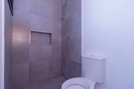 Casa à venda com 108m², 2 quartos e 2 vagas Casa à venda com 108m², 2 quartos e 2 vagasBanheiro Quarto 2