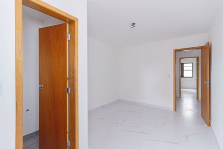 Casa à venda com 108m², 2 quartos e 2 vagas Casa à venda com 108m², 2 quartos e 2 vagasQuarto 2
