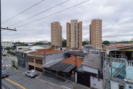 Casa à venda com 107m², 2 quartos e 2 vagas Casa à venda com 107m², 2 quartos e 2 vagasVaranda Quarto 2