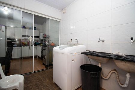 Casa à venda com 144m², 3 quartos e 3 vagasÁrea de Serviço