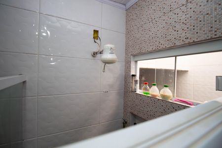 Casa à venda com 144m², 3 quartos e 3 vagasBanheiro Social