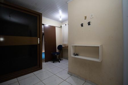 Casa à venda com 144m², 3 quartos e 3 vagasSuíte