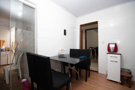 Casa à venda com 144m², 3 quartos e 3 vagasCozinha