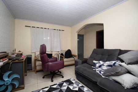 Casa à venda com 144m², 3 quartos e 3 vagasSala