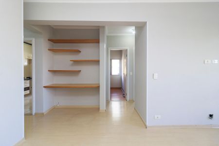 Apartamento para alugar com 65m², 2 quartos e 1 vaga Apartamento para alugar com 65m², 2 quartos e 1 vagaSala