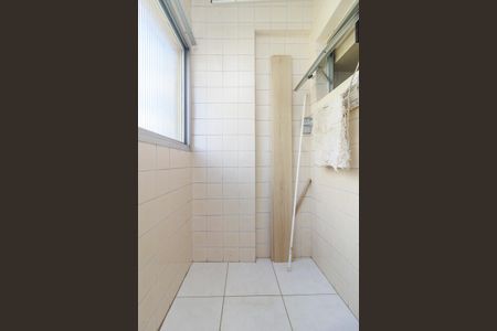 Apartamento para alugar com 65m², 2 quartos e 1 vaga Apartamento para alugar com 65m², 2 quartos e 1 vagaÁrea de Serviço