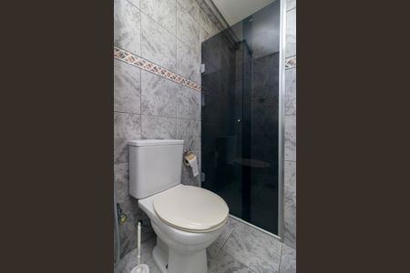Apartamento para alugar com 65m², 2 quartos e 1 vaga Apartamento para alugar com 65m², 2 quartos e 1 vagaBanheiro