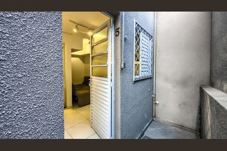 Studio para alugar com 15m², 1 quarto e sem vaga Studio para alugar com 15m², 1 quarto e sem vagaFachada
