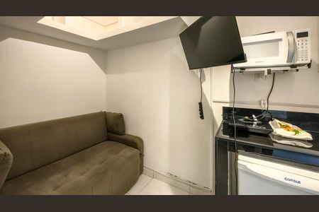 Sala/Quarto de kitnet/studio para alugar com 1 quarto, 15m² em Jardim Taquaral, São Paulo