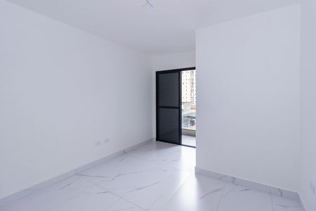 Casa à venda com 108m², 2 quartos e 2 vagas