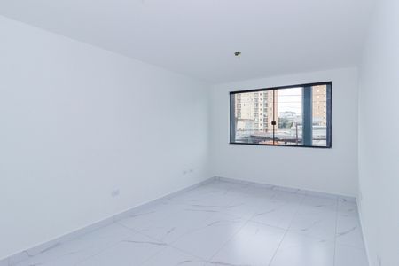 Sala de casa à venda com 2 quartos, 108m² em Vila Arcadia, São Paulo