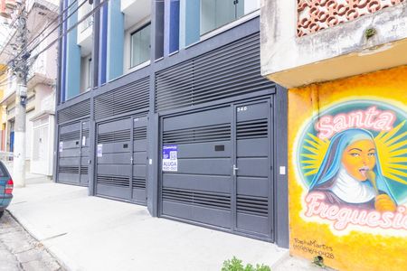 Casa à venda com 108m², 2 quartos e 2 vagas Casa à venda com 108m², 2 quartos e 2 vagasFachada Placa Instalada WPSU-1244 - 29-05
