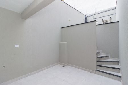 Casa à venda com 108m², 2 quartos e 2 vagas Casa à venda com 108m², 2 quartos e 2 vagasLavanderia