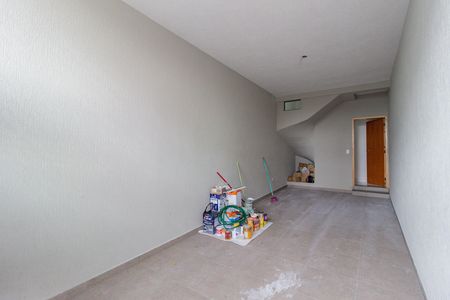 Casa à venda com 108m², 2 quartos e 2 vagas Casa à venda com 108m², 2 quartos e 2 vagasGaragem