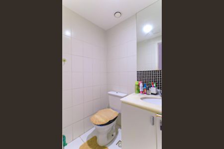 Apartamento à venda com 59m², 2 quartos e 1 vaga Apartamento à venda com 59m², 2 quartos e 1 vagaBanheiro Social