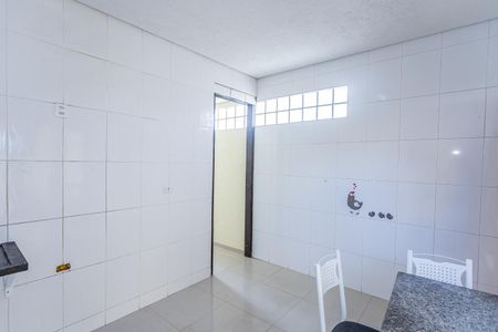 Casa para alugar com 120m², 2 quartos e sem vagaCozinha