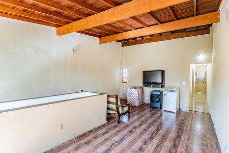 Sala de casa para alugar com 2 quartos, 120m² em Jardim Marilu, São Paulo