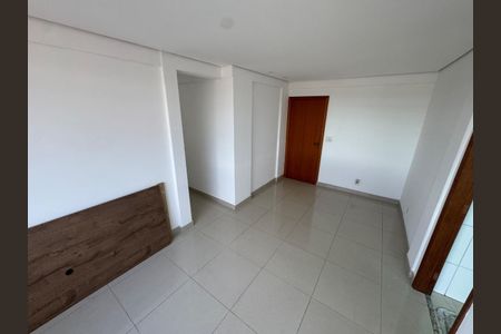 Foto 22 de apartamento à venda com 2 quartos, 60m² em Floramar, Belo Horizonte