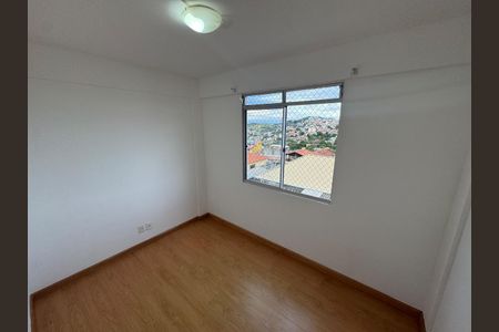 Foto 09 de apartamento à venda com 2 quartos, 60m² em Floramar, Belo Horizonte