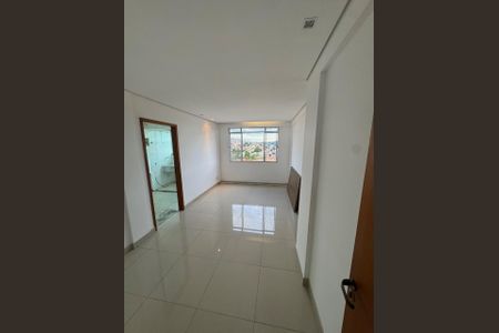 Foto 18 de apartamento à venda com 2 quartos, 60m² em Floramar, Belo Horizonte