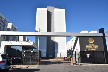 Apartamento para alugar com 54m², 3 quartos e 1 vaga Apartamento para alugar com 54m², 3 quartos e 1 vagaFachada do condominio e portaria