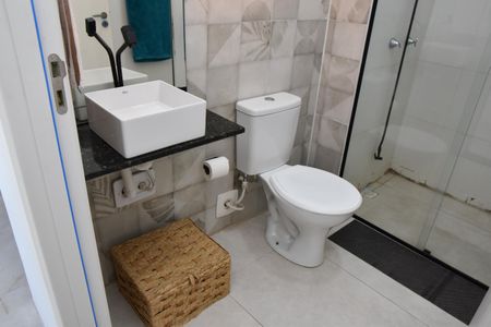 Apartamento para alugar com 54m², 3 quartos e 1 vaga Apartamento para alugar com 54m², 3 quartos e 1 vagaBanheiro