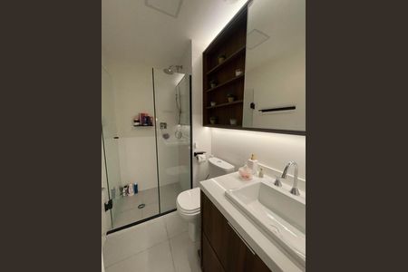 Banheiro de apartamento à venda com 1 quarto, 39m² em Butantã, São Paulo