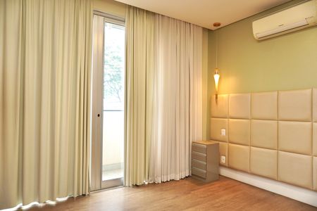 Apartamento para alugar com 80m², 3 quartos e 2 vagas Apartamento para alugar com 80m², 3 quartos e 2 vagasSuíte