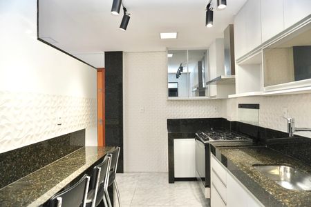 Apartamento para alugar com 80m², 3 quartos e 2 vagas Apartamento para alugar com 80m², 3 quartos e 2 vagasCozinha