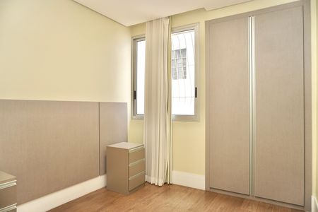 Apartamento para alugar com 80m², 3 quartos e 2 vagas Apartamento para alugar com 80m², 3 quartos e 2 vagasQuarto 1