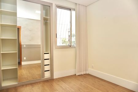 Apartamento para alugar com 80m², 3 quartos e 2 vagas Apartamento para alugar com 80m², 3 quartos e 2 vagasQuarto 2