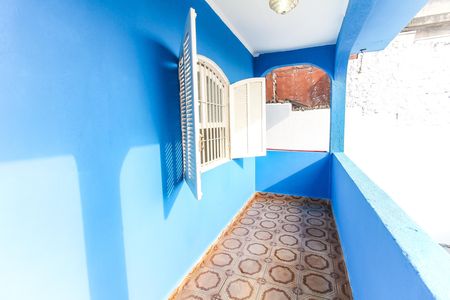 Casa para alugar com 250m², 3 quartos e 2 vagas Casa para alugar com 250m², 3 quartos e 2 vagasVaranda