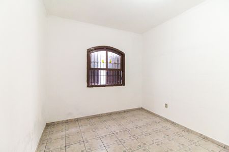 Casa para alugar com 250m², 3 quartos e 2 vagas Casa para alugar com 250m², 3 quartos e 2 vagasQuarto 2