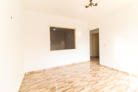 Casa para alugar com 250m², 3 quartos e 2 vagas Casa para alugar com 250m², 3 quartos e 2 vagasSala