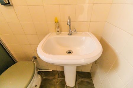Casa para alugar com 250m², 3 quartos e 2 vagas Casa para alugar com 250m², 3 quartos e 2 vagasBanheiro