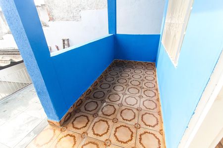Varanda de casa à venda com 3 quartos, 250m² em Vila Carmosina, São Paulo