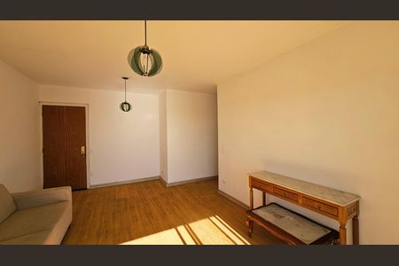 Apartamento para alugar com 119m², 3 quartos e 2 vagas
