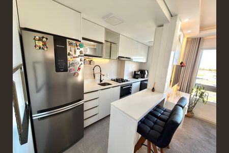 Cozinha de apartamento à venda com 2 quartos, 60m² em Marechal Rondon, Canoas