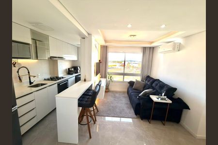 Sala de apartamento à venda com 2 quartos, 60m² em Marechal Rondon, Canoas