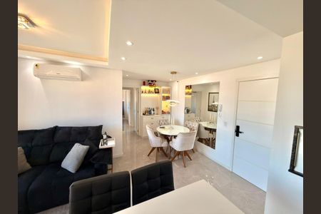 Sala de apartamento à venda com 2 quartos, 60m² em Marechal Rondon, Canoas