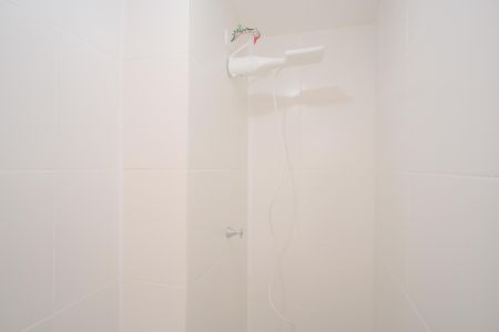 Apartamento para alugar com 34m², 2 quartos e sem vagaBanheiro