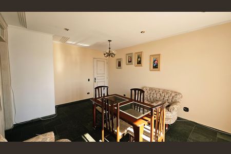 Apartamento para alugar com 117m², 3 quartos e 2 vagas