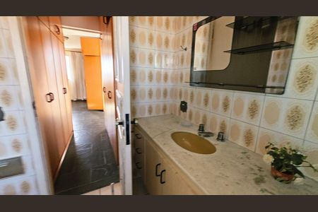 Apartamento para alugar com 117m², 3 quartos e 2 vagas