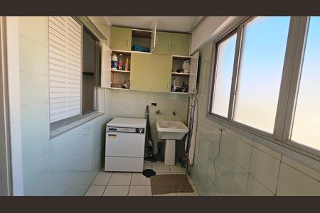 Apartamento para alugar com 117m², 3 quartos e 2 vagas