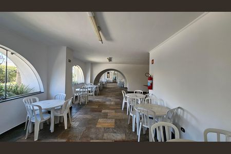 Apartamento para alugar com 117m², 3 quartos e 2 vagas